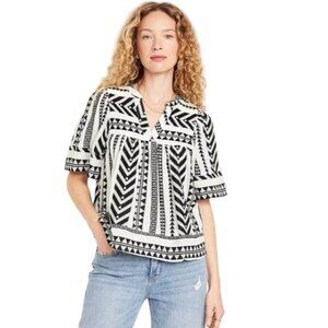 Old Navy Split Neck Textured Blouse Black White Flutter Sleeve XL EUC #1323-AZ